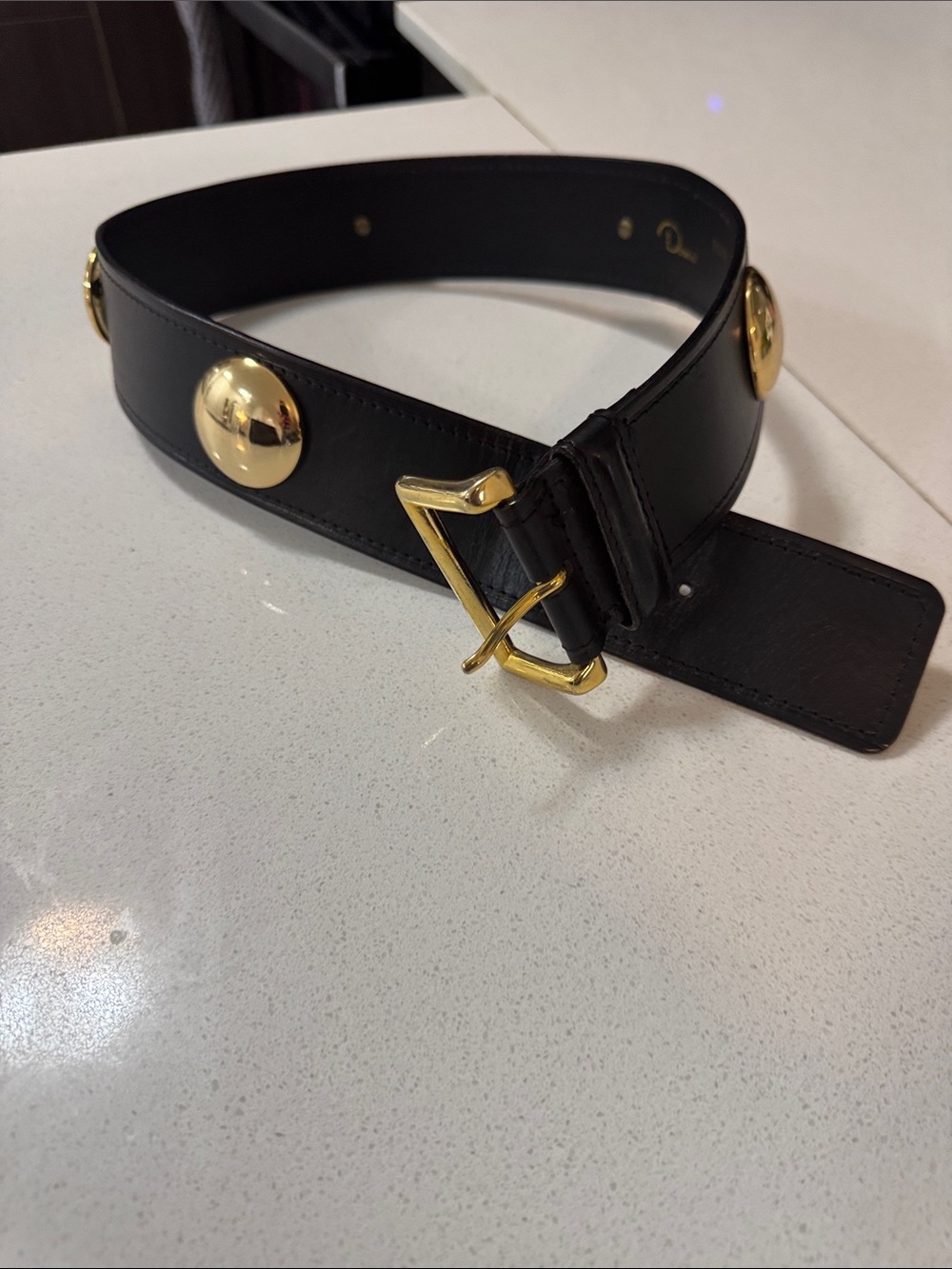 Vintage black leather belt with brass buckle & gold circles- small (as is scuff) - Picture 7 of 16